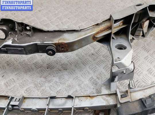 купить Рамка передняя (панель кузовная, телевизор) на Ford Focus II (2004-2011)