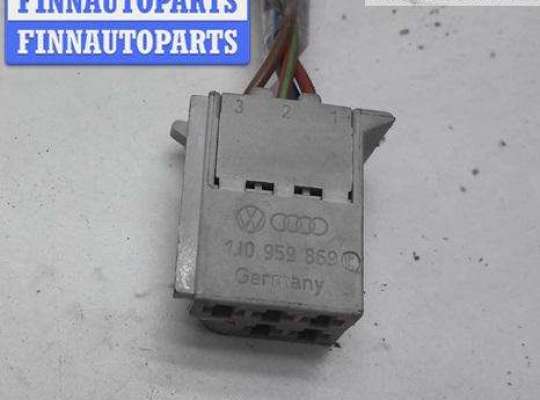 купить Разъем (фишка) проводки на Volkswagen Passat B5+ (GP)