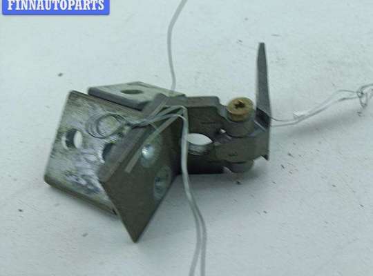 купить Петля двери передней правой на Peugeot 607