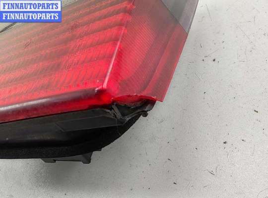 купить Фонарь крышки багажника левый на Volkswagen Passat B4