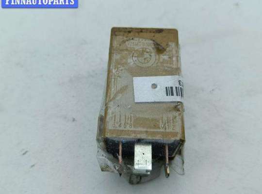 купить Реле стеклоочистителя (дворников) на BMW 5 E39 (1995-2003)