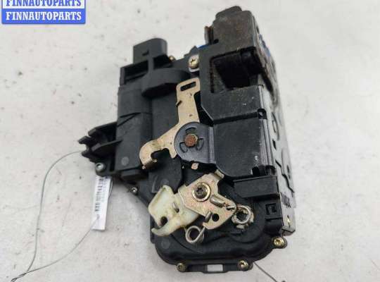 купить Замок двери передней левой на Volkswagen Passat B5+ (GP)