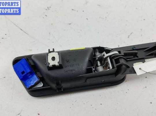 купить Ручка двери внутренняя передняя левая на Volkswagen Golf-5