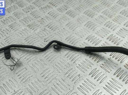 купить Трубка охлаждающей жидкости металлическая на Volkswagen Passat B7