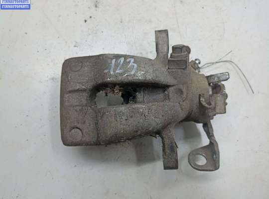 Суппорт на Opel Zafira A