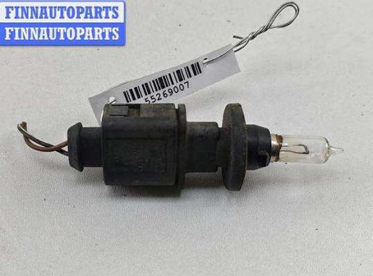 Патрон лампы указателя поворота VG2731105 на Volkswagen Passat B6