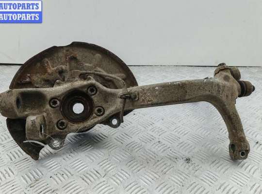 купить Кулак (корпус ступицы) передний правый на Audi A4 B6 (2001-2004)