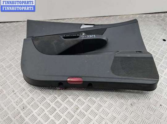 Обшивка двери передней левой (дверная карта) VG2718391 на Volkswagen Passat B6