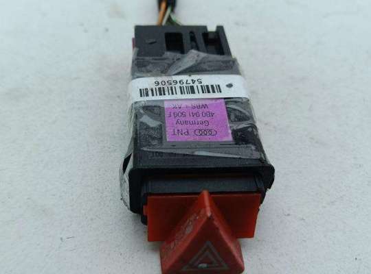 купить Кнопка аварийной сигнализации (аварийки) на Audi A6 C5 (1997-2005)