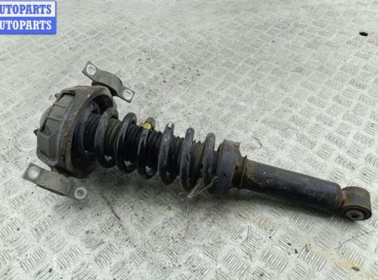 купить Стойка подвески задняя правая на Audi Q7 4L (2005-2015)