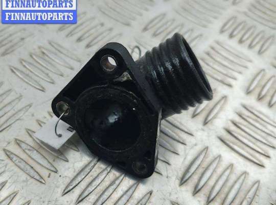 купить Фланец (тройник) системы охлаждения на BMW 3 E36 (1991-2000)