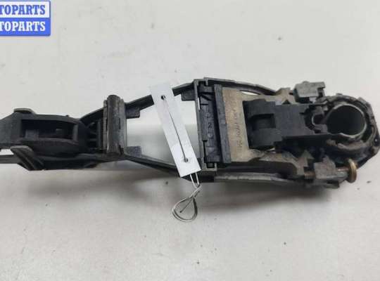 купить Ручка двери наружная передняя правая на Volkswagen Passat B5+ (GP)