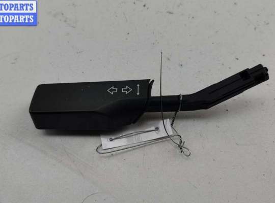 купить Переключатель поворотов на Opel Signum (2003-2008)