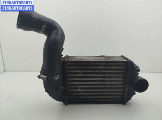 Радиатор интеркулера VG2723937 на Volkswagen Passat B5+ (GP)
