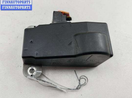 Купить Блок управления на Volkswagen Passat B7 Блок управления VG2692823 на Volkswagen Passat B7