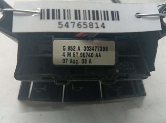 купить Кнопки руля на Ford Focus II (2004-2011)