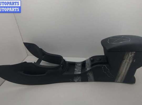 Подлокотник CT1135973 на Citroen C4 (2004-2010)