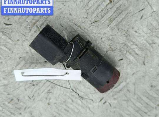 купить Датчик парковки (парктроник) передний на Audi A6 C5 (1997-2005)