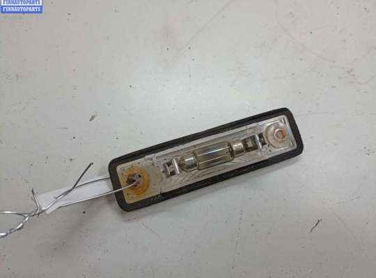 Планка подсветки номера на Opel Zafira A