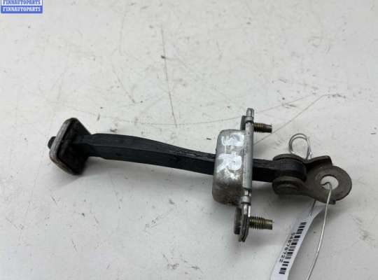 купить Ограничитель открывания двери задней на Subaru Impreza