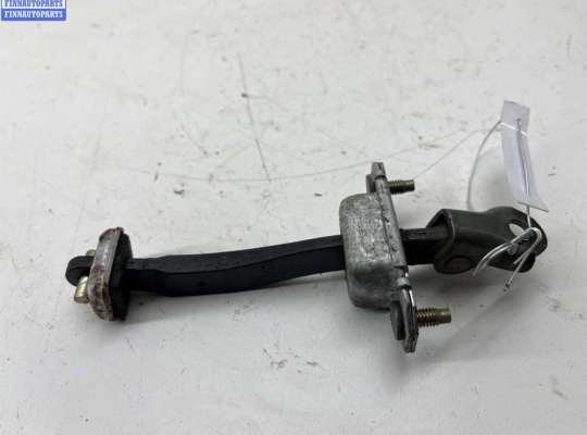 купить Ограничитель открывания двери задней на Subaru Impreza