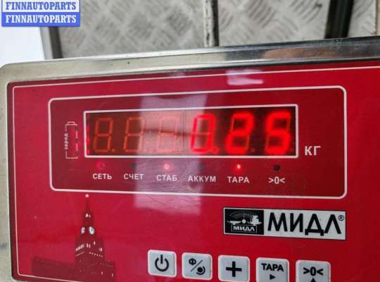 купить Решётка (заглушка) в бампер на Volkswagen Passat B5