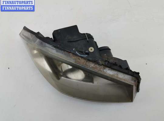 Фара передняя на Renault Megane II