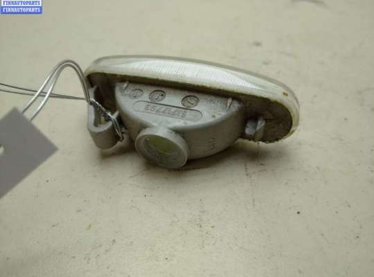 купить Повторитель поворота левый на Fiat Grande Punto