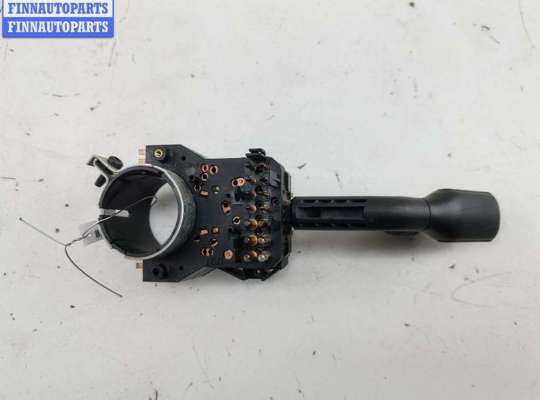 купить Переключатель поворотов на Audi A4 B5 (1994-2001)