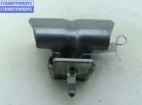 купить Петля крышки (двери) багажника на Peugeot 307