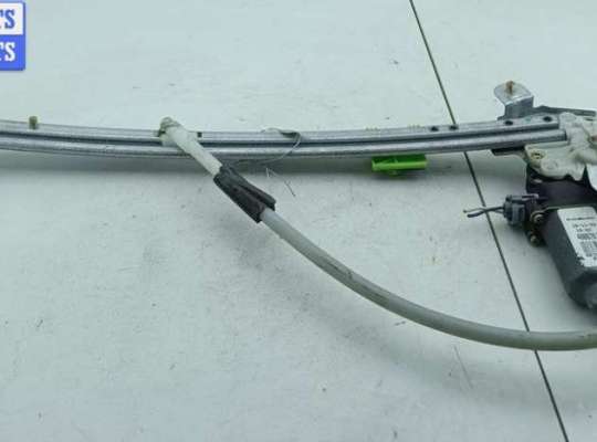 купить Стеклоподъемник электрический задний правый на Renault Scenic I (1996-2003)