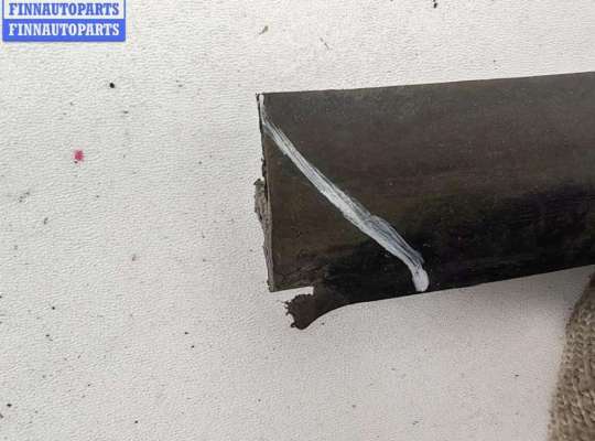 купить Молдинг двери передней левой на Mercedes C-Class W202 (1993-2000)