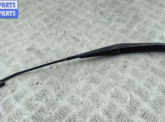 купить Щеткодержатель (поводок стеклоочистителя) передний на Fiat Doblo (2000-2010)