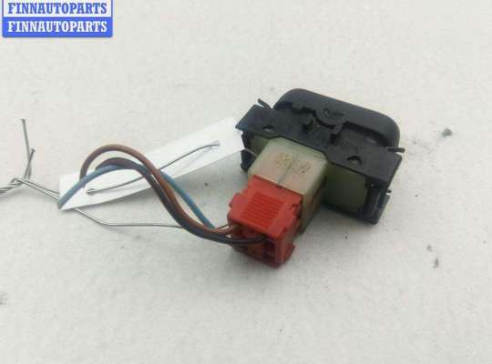 купить Кнопки управления прочие (включатель) на Mercedes E-Class W210 (1995-2002)