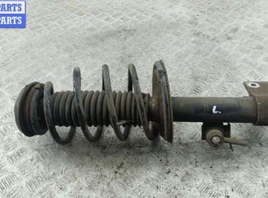 купить Стойка подвески передняя левая на Peugeot 307