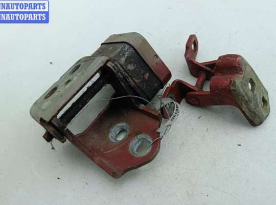 купить Петля двери передней правой на Renault Scenic II (2003-2009)