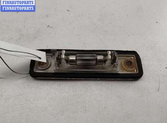 Планка подсветки номера на Opel Zafira A