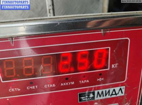 купить Обшивка двери передней правой (дверная карта) на Ford Focus I (1998-2005)