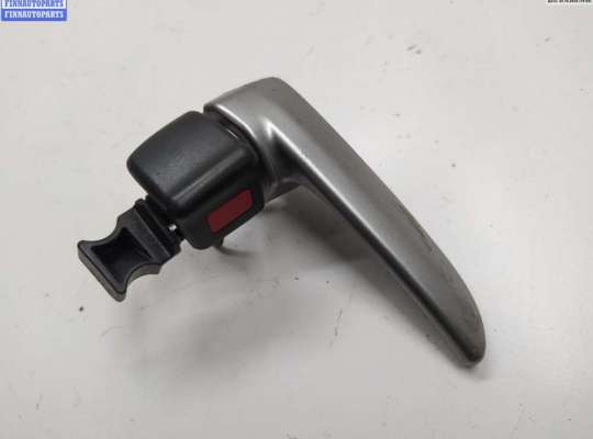 купить Ручка двери внутренняя передняя правая на Mazda 3 (2003-2008) BK