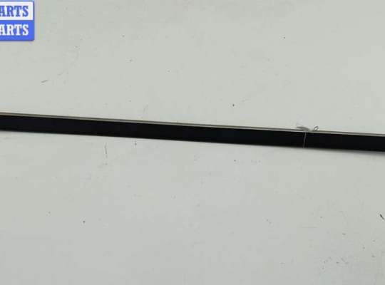 Молдинг двери передней левой BM3557957 на BMW 5 E39 (1995-2003)