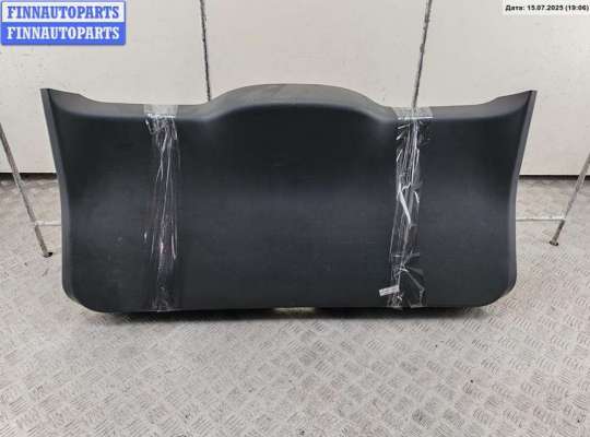 купить Обшивка крышки багажника на Ford C-Max