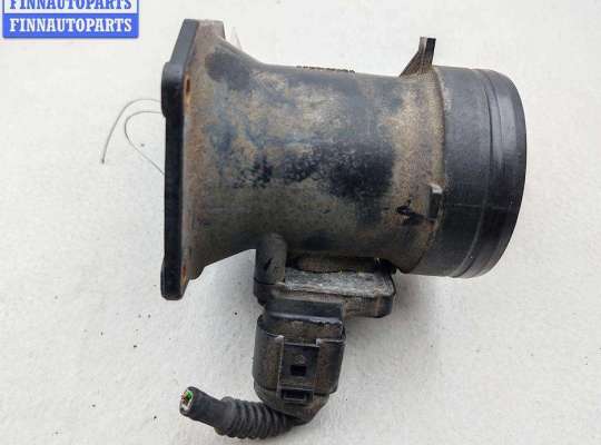 купить Расходомер (измеритель потока воздуха) на Volkswagen Passat B5