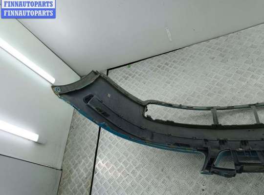Бампер передний на Volkswagen Passat B5 (3B)