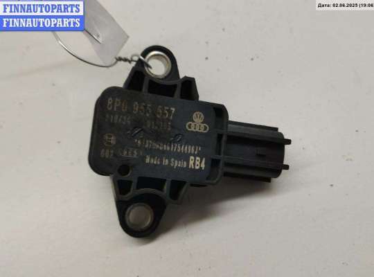 Датчик удара (Airbag) AU1535046 на Audi A4 B7 (2004-2008)