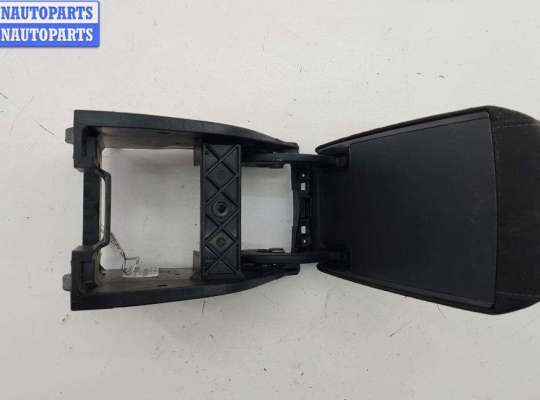 Подлокотник SK530934 на Skoda Octavia mk2 (A5 1Z) 2004-2013