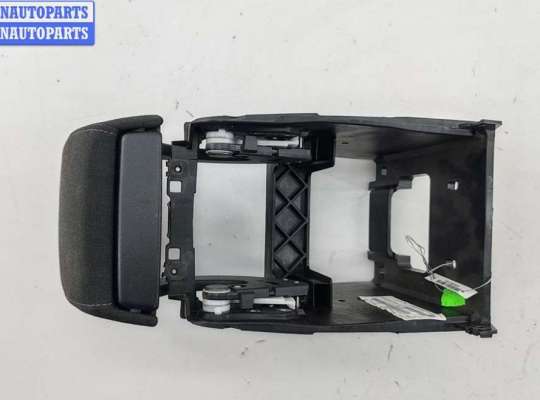 купить Подлокотник на Skoda Octavia mk2 (A5 1Z) 2004-2013