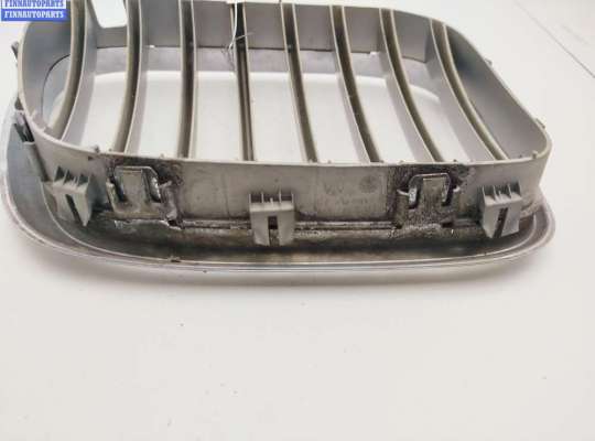 купить Решетка радиатора на BMW X5 E53 (1999-2006)