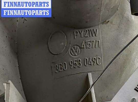купить Поворотник (указатель поворота) левый на Volkswagen Passat B5