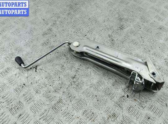 купить Домкрат на Volkswagen Passat B5+ (GP)