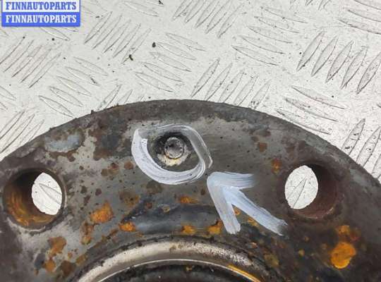 купить Ступица передняя левая на Volkswagen Caddy (2004-2010)